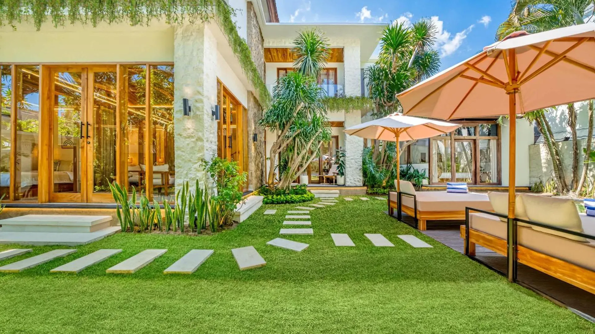 Villa Chicago Brand New 7 Bdr Private Pool Seminyak  Indonesia