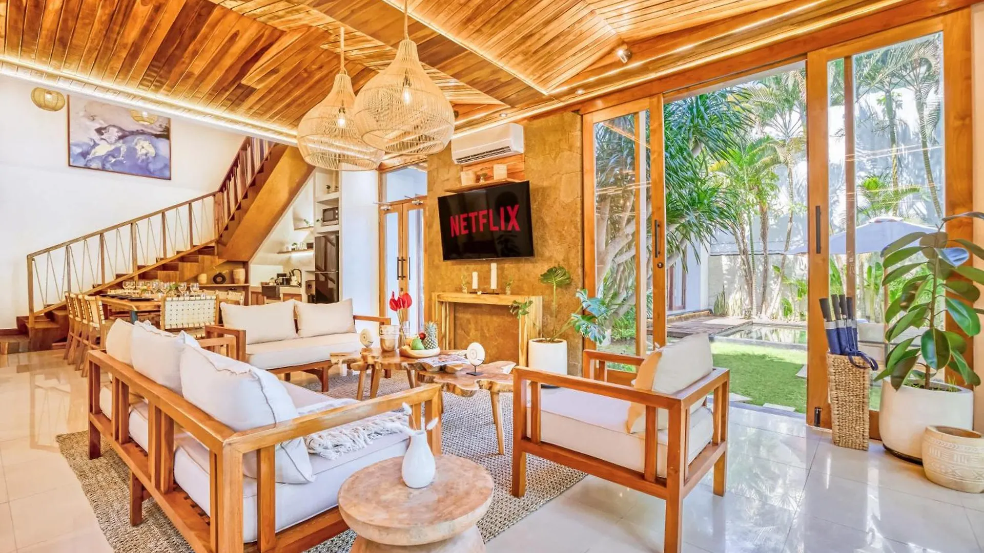 Villa Chicago Brand New 7 Bdr Private Pool Seminyak  Seminyak (Bali)